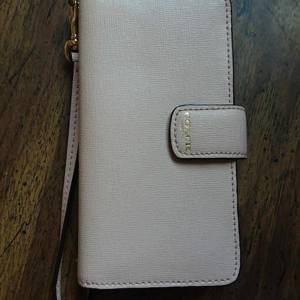 Coach wristlet cellphone wallet